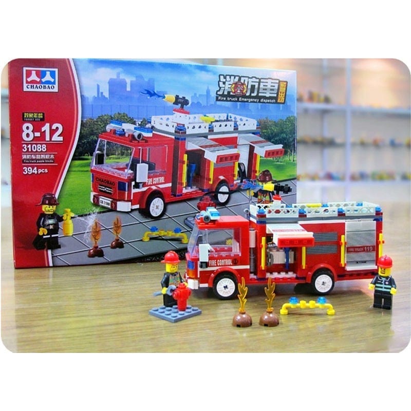 LEGO Fire Truck Emergency Dispatch 394 Pcs for kids